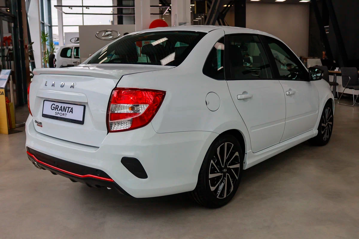 Lada Granta Sport Седан в Челябинск - фото №4